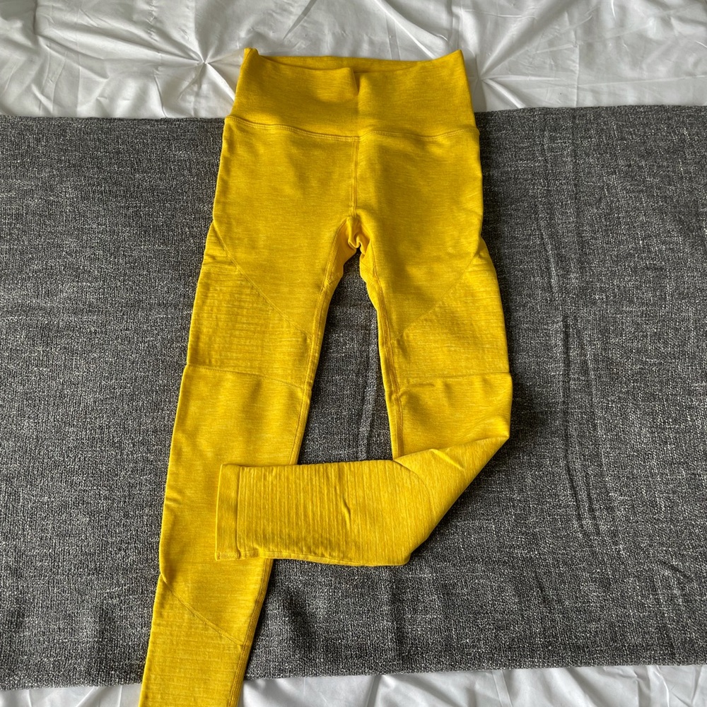 Alphalete Leggings